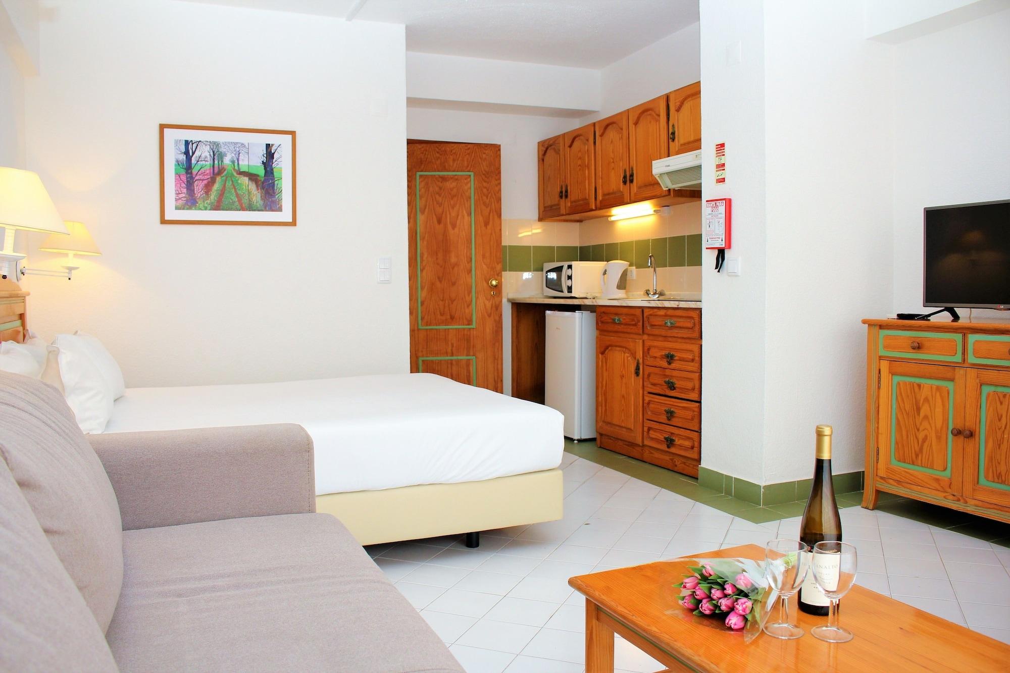 Ourabay Hotel Apartamento - Art & Holidays Albufeira Kültér fotó